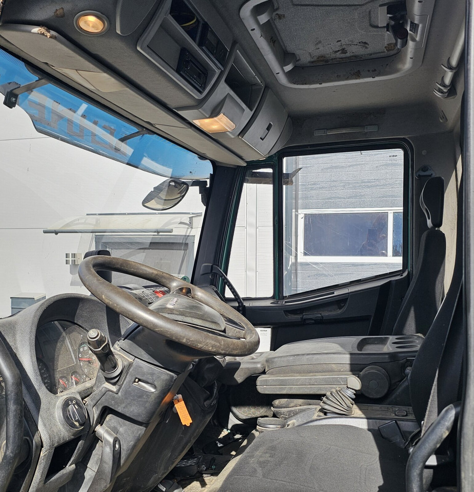 Iveco ML180E32/P 4x2 ML180E32/P 4x2 - قلابات: صور 5 Iveco ML180E32/P 4x2 ML180E32/P 4x2 - قلابات: صور 5