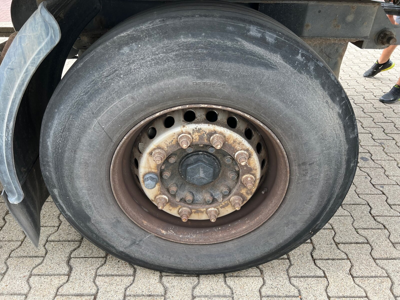 KA-F 18/74E Ackermann, Oschersl. KA-F 18/74E mit LBW MBB, 44cbm - بصندوق مغلق مقطورة: صور 2 KA-F 18/74E Ackermann, Oschersl. KA-F 18/74E mit LBW MBB, 44cbm - بصندوق مغلق مقطورة: صور 2