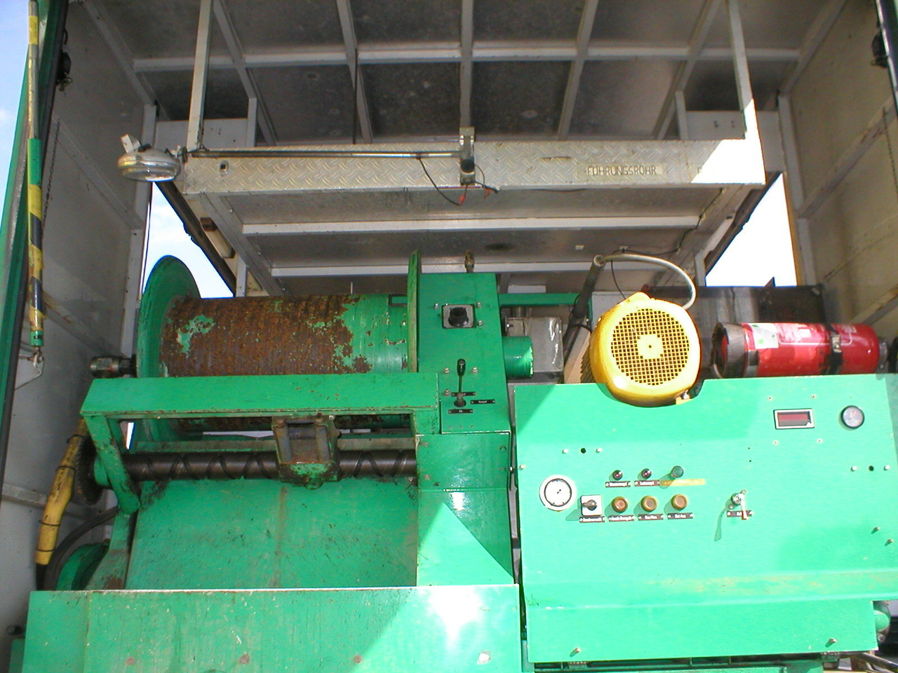 MAN M02 12.232 4x2 Spülwagen - شاحنة: صور 4 MAN M02 12.232 4x2 Spülwagen - شاحنة: صور 4