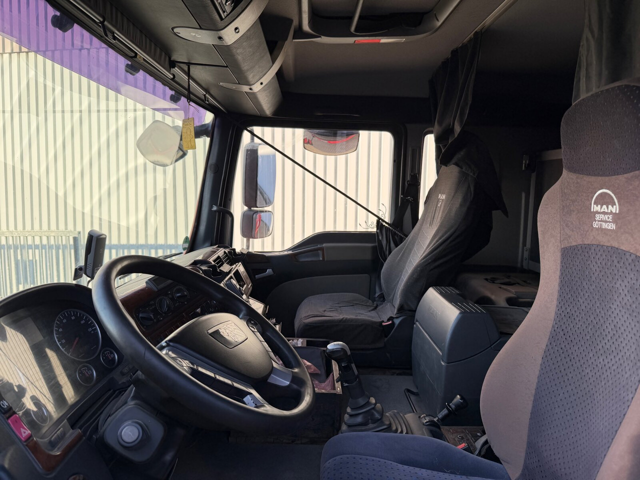 MAN TGA 26.480 6X6H BL TGA 26.480 6X6H BL, HydroDrive, Intarder, Wechselsystem (Sattelplatte) - قلابات: صور 5 MAN TGA 26.480 6X6H BL TGA 26.480 6X6H BL, HydroDrive, Intarder, Wechselsystem (Sattelplatte) - قلابات: صور 5