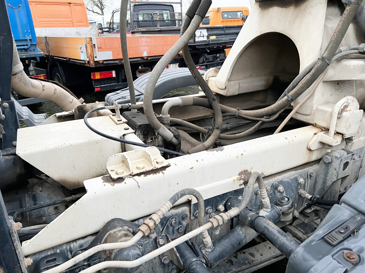 شاحنة خلاطة خرسانة MAN TGA 35.360 8X4 BB TGA 35.360 8X4 BB, Betonmischer Karrena 10m³: صور 11