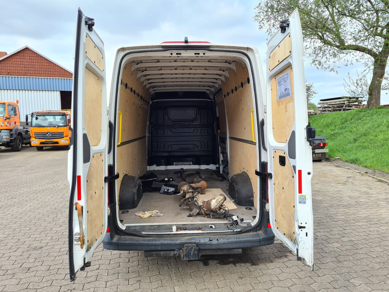 فان MAN TGE 3.140 4x2 SB TGE 3.140 4x2 SB, hoch + lang: صور 13