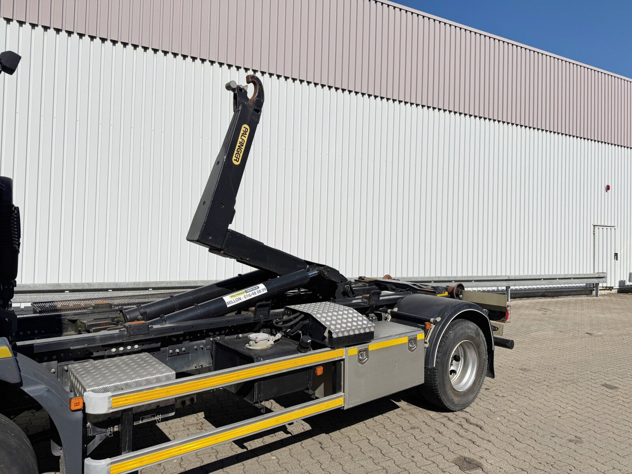شاحنة ذات الخطاف MAN TGM 15.250/340 4X2 BL TGM 15.250/340 4X2 BL: صور 14
