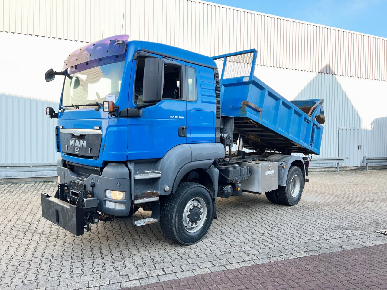 MAN TGS 18.360 4X4 BL TGS 18.360 4X4 BL, Hinterkipper, hydr. Heckklappe, Winterdienstausstattung - قلابات: صور 1 MAN TGS 18.360 4X4 BL TGS 18.360 4X4 BL, Hinterkipper, hydr. Heckklappe, Winterdienstausstattung - قلابات: صور 1