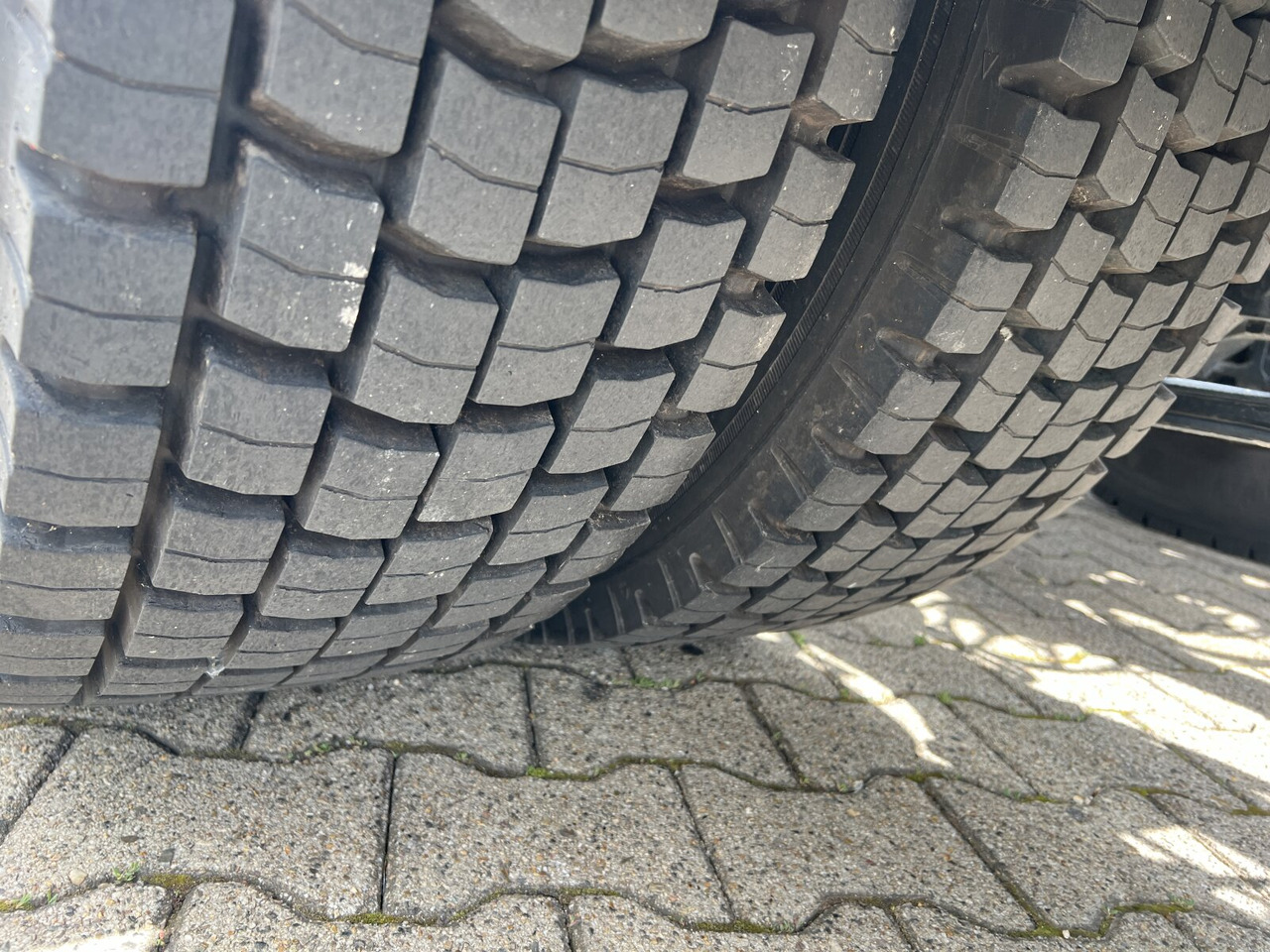 MAN TGS 26.320 6X2-4 BL TGS 26.320 6X2-4 BL, Lenk-/Liftachse, Rechtslenker, Export Only! - الشاسيه شاحنة: صور 5 MAN TGS 26.320 6X2-4 BL TGS 26.320 6X2-4 BL, Lenk-/Liftachse, Rechtslenker, Export Only! - الشاسيه شاحنة: صور 5