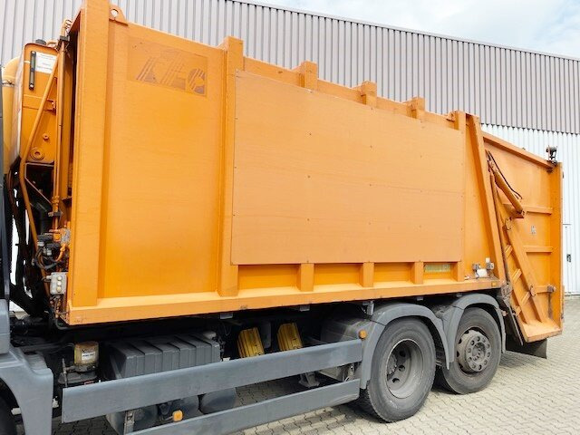 MAN TGS 26.320 6x2-4 BL TGS 26.320 6x2-4 BL, Lenkachse, Haller X2, Zöller-Schüttung - شاحنة القمامة: صور 2 MAN TGS 26.320 6x2-4 BL TGS 26.320 6x2-4 BL, Lenkachse, Haller X2, Zöller-Schüttung - شاحنة القمامة: صور 2