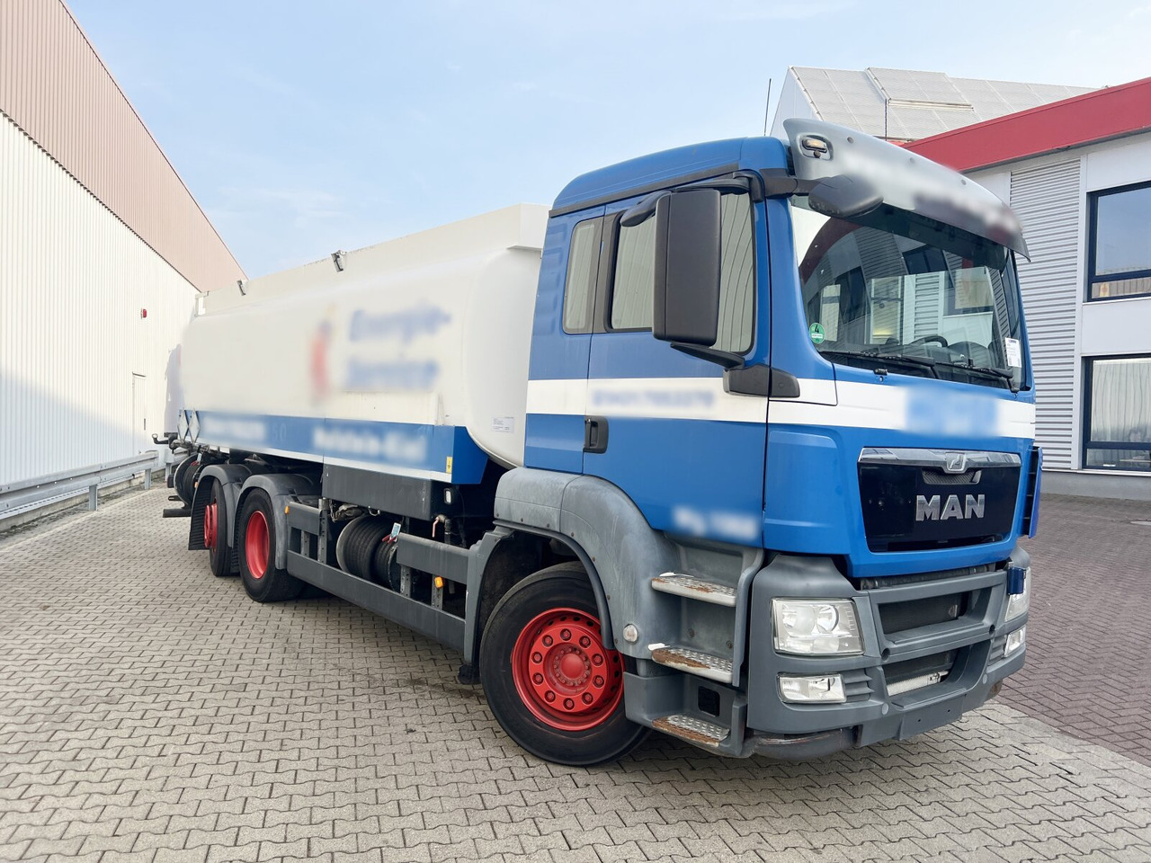 تأجير MAN TGS 26.400 6x2-4 BL TGS 26.400 6x2-4 BL, Lenk-/Liftachse, ADR, C.H. Bunge Tank ca. 20.600l, 4 Kammern MAN TGS 26.400 6x2-4 BL TGS 26.400 6x2-4 BL, Lenk-/Liftachse, ADR, C.H. Bunge Tank ca. 20.600l, 4 Kammern: صور 8