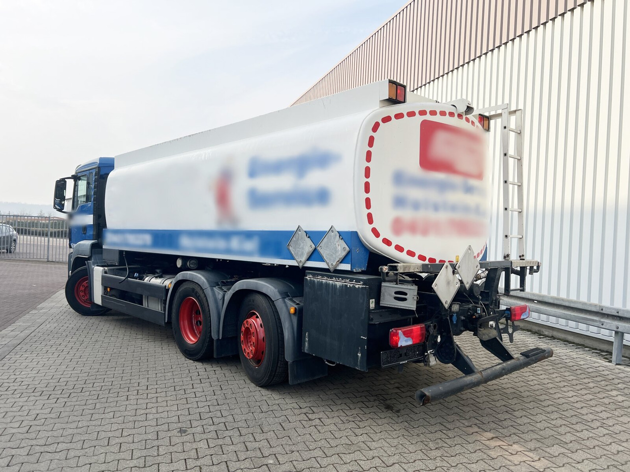 تأجير MAN TGS 26.400 6x2-4 BL TGS 26.400 6x2-4 BL, Lenk-/Liftachse, ADR, C.H. Bunge Tank ca. 20.600l, 4 Kammern MAN TGS 26.400 6x2-4 BL TGS 26.400 6x2-4 BL, Lenk-/Liftachse, ADR, C.H. Bunge Tank ca. 20.600l, 4 Kammern: صور 10