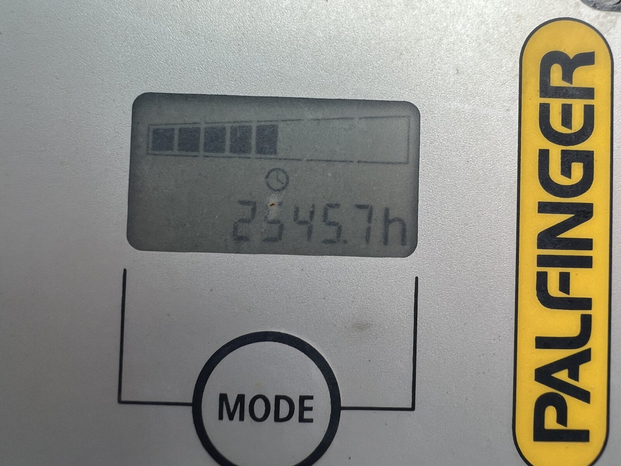MAN TGS 26.400 6x2-4 LL TGS 26.400 6x2-4 LL, Navi, Lenk-/Liftachse, Heckkran Palfinger PK20001-K B, Funk - شاحنة كرين, شاحنات مسطحة: صور 2 MAN TGS 26.400 6x2-4 LL TGS 26.400 6x2-4 LL, Navi, Lenk-/Liftachse, Heckkran Palfinger PK20001-K B, Funk - شاحنة كرين, شاحنات مسطحة: صور 2