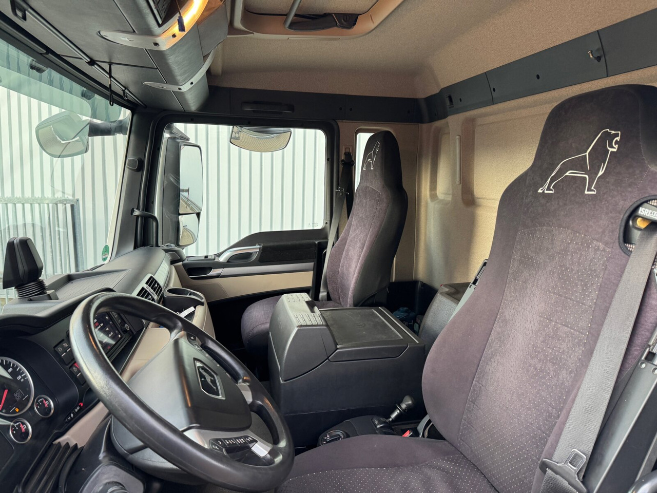 MAN TGS 26.420 6x2-4 LL TGS 26.420 6x2-4 LL, Navi, Lenk-/Liftachse, Heckkran Palfinger PK20.501L TEC - شاحنة كرين, شاحنات مسطحة: صور 5 MAN TGS 26.420 6x2-4 LL TGS 26.420 6x2-4 LL, Navi, Lenk-/Liftachse, Heckkran Palfinger PK20.501L TEC - شاحنة كرين, شاحنات مسطحة: صور 5