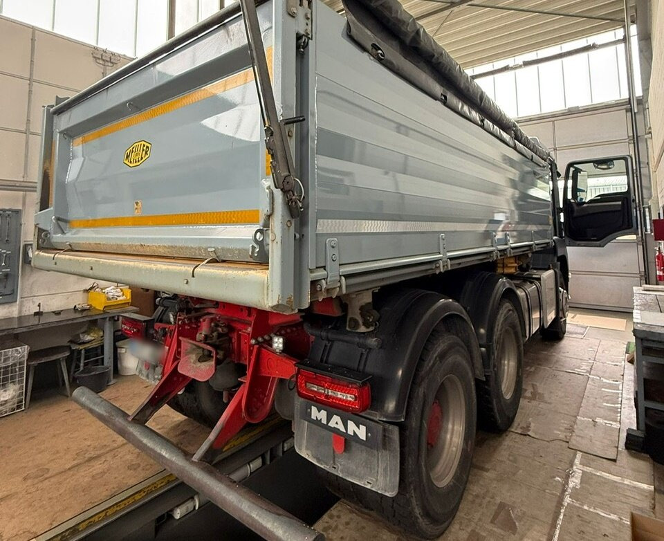MAN TGS 26.460 6x4 BL TGS 26.460 6x4 BL, Alu-Bordwände - قلابات: صور 2 MAN TGS 26.460 6x4 BL TGS 26.460 6x4 BL, Alu-Bordwände - قلابات: صور 2