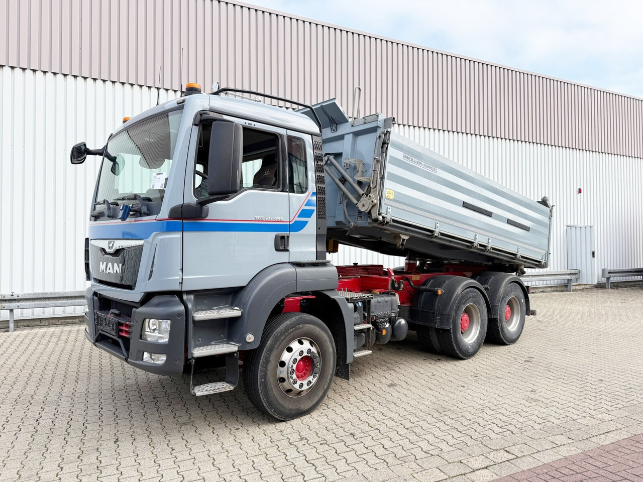 MAN TGS 26.460 6x4 BL TGS 26.460 6x4 BL, Alu-Bordwände - قلابات: صور 1 MAN TGS 26.460 6x4 BL TGS 26.460 6x4 BL, Alu-Bordwände - قلابات: صور 1