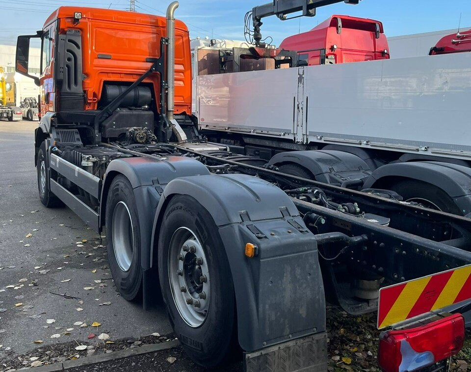 MAN TGS 26.470 6x2-4 BL CH TGS 26.470 6x2-4 BL CH, Lenk-/Liftachse, NMV - الشاسيه شاحنة: صور 4 MAN TGS 26.470 6x2-4 BL CH TGS 26.470 6x2-4 BL CH, Lenk-/Liftachse, NMV - الشاسيه شاحنة: صور 4