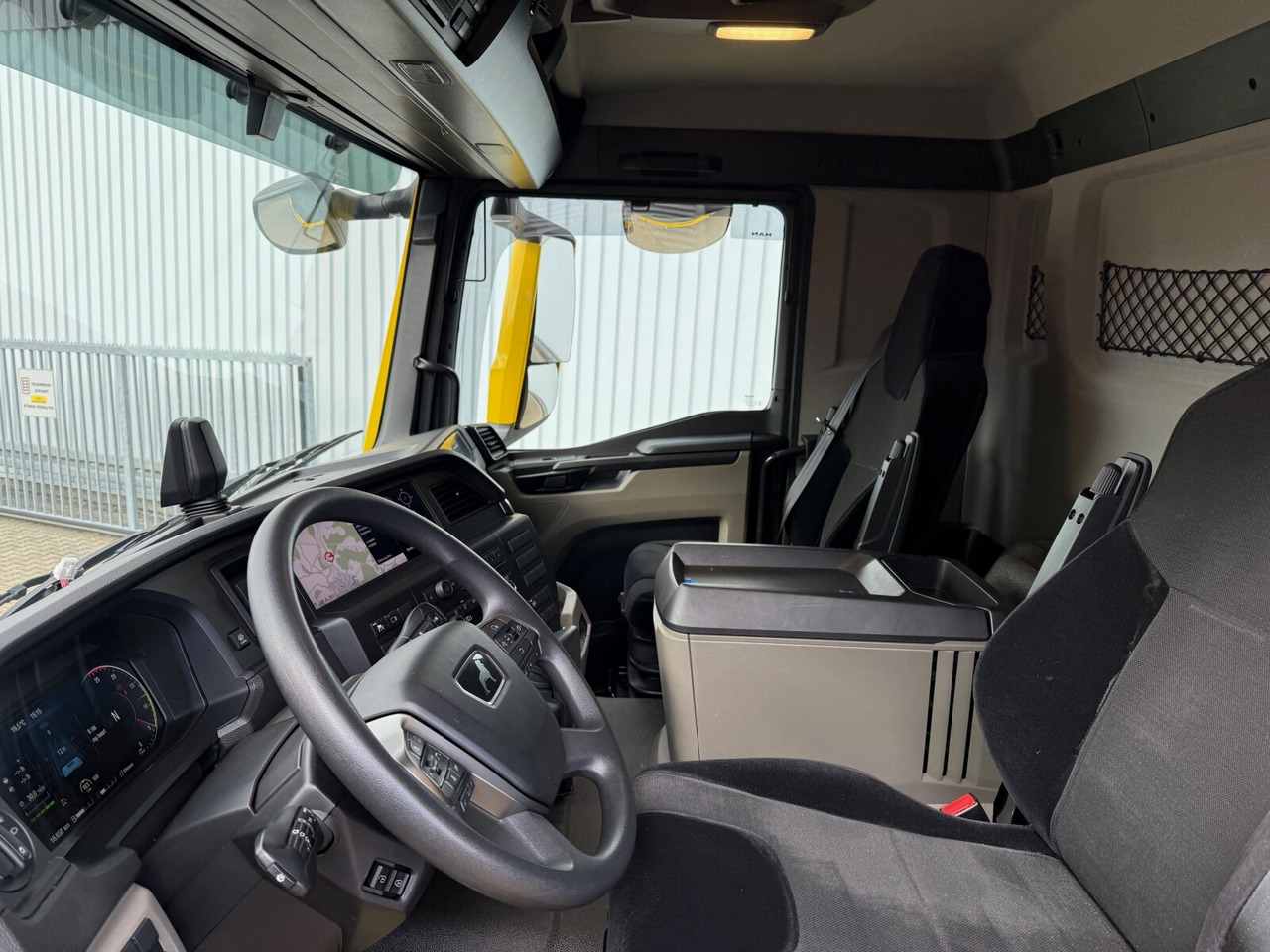 MAN TGS 26.470 6x6 BB TGS 26.470 6x6 BB, Hohe Bauart, Navi, Motorabtrieb, Bordmatik - قلابات: صور 4 MAN TGS 26.470 6x6 BB TGS 26.470 6x6 BB, Hohe Bauart, Navi, Motorabtrieb, Bordmatik - قلابات: صور 4