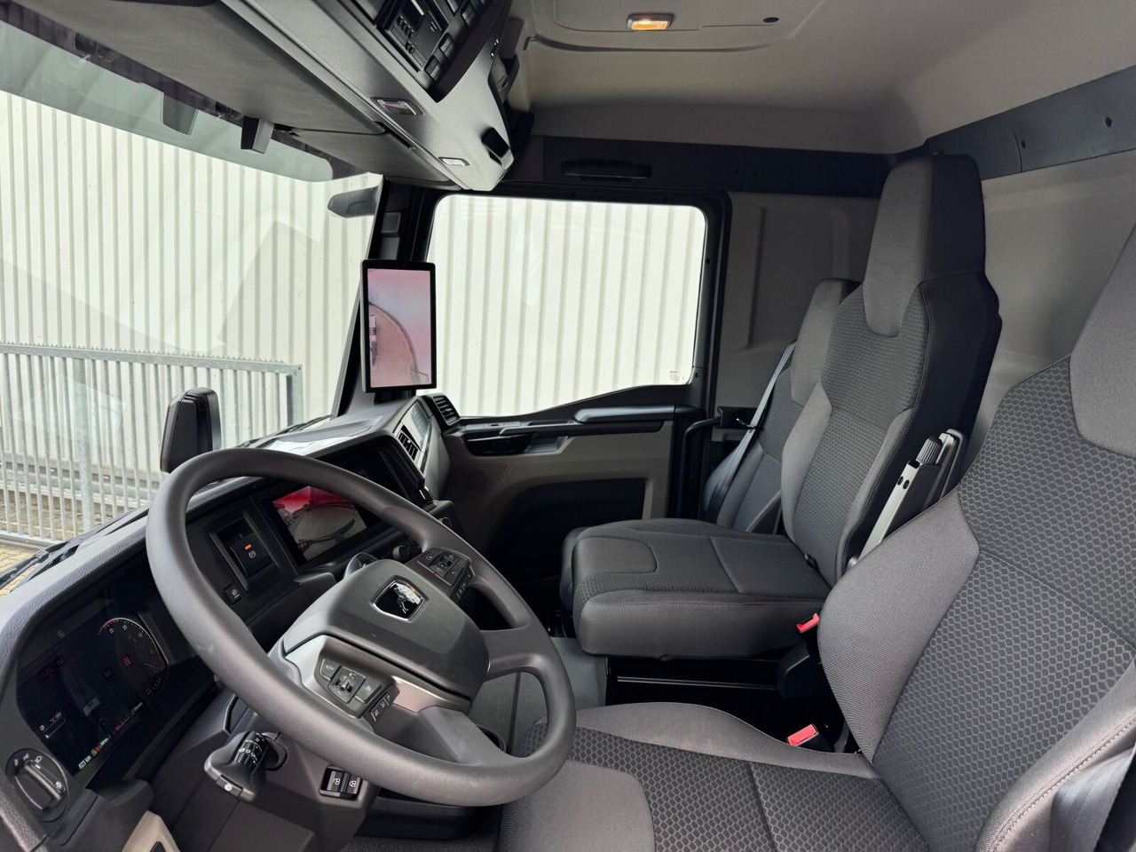 MAN TGS 26.520 6x6 BB TGS 26.520 6x6 BB, PriTarder, Navi, Optiview, Einzelbereifung - الشاسيه شاحنة: صور 2 MAN TGS 26.520 6x6 BB TGS 26.520 6x6 BB, PriTarder, Navi, Optiview, Einzelbereifung - الشاسيه شاحنة: صور 2