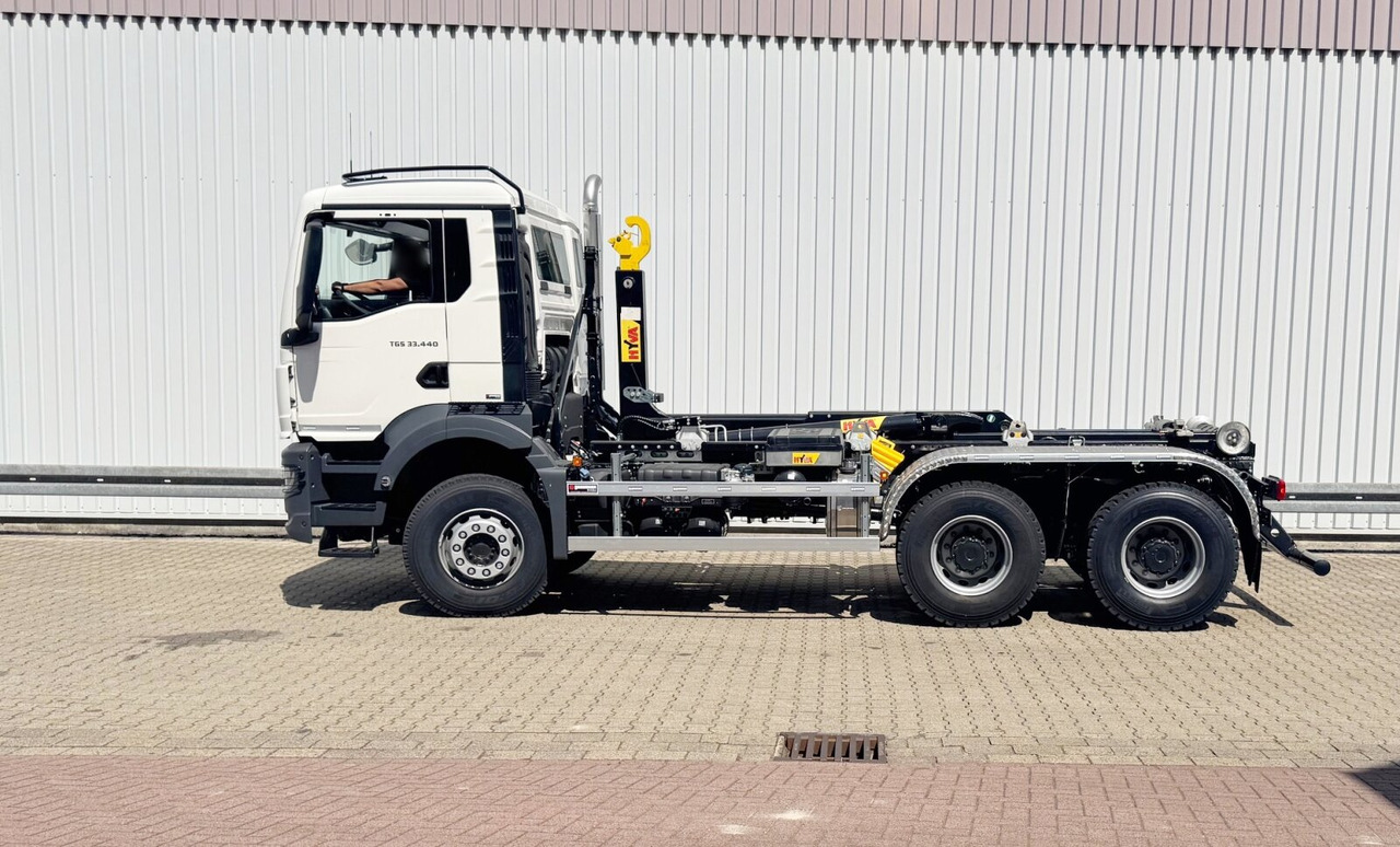 MAN TGS 33.440 BB 6x4 TGS 33.440 BB 6x4 - شاحنة ذات الخطاف: صور 1 MAN TGS 33.440 BB 6x4 TGS 33.440 BB 6x4 - شاحنة ذات الخطاف: صور 1