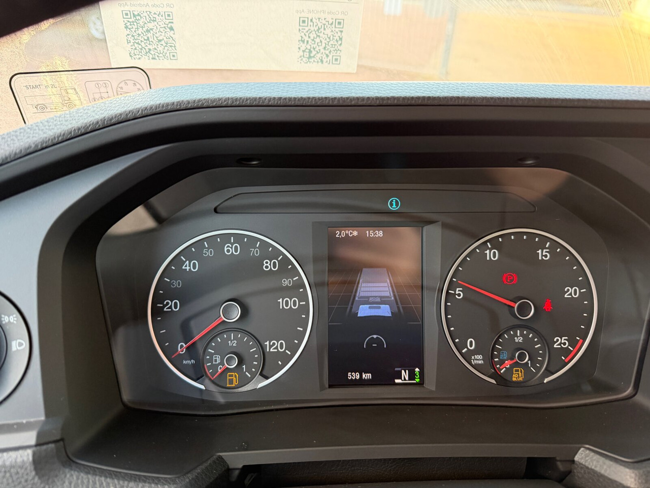 MAN TGS 33.520 6x4 BL SA TGS 33.520 6x4 BL SA, Retarder, LED, Nebenantrieb - شاحنة جرار: صور 4 MAN TGS 33.520 6x4 BL SA TGS 33.520 6x4 BL SA, Retarder, LED, Nebenantrieb - شاحنة جرار: صور 4