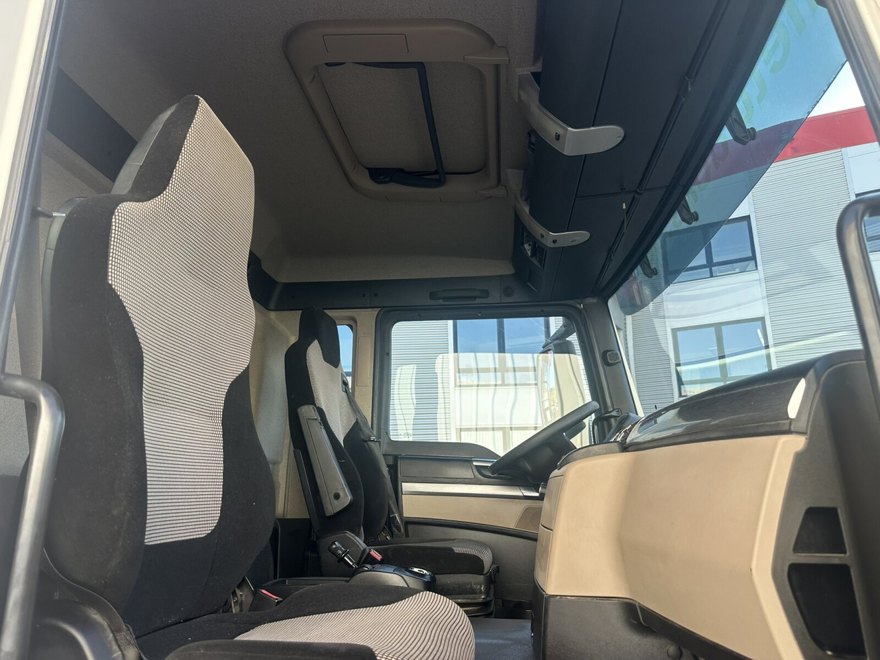 MAN TGS 35.460 8X4 BB TGS 35.460 8X4 BB, Meiller Bordmatik 13m³ - قلابات: صور 5 MAN TGS 35.460 8X4 BB TGS 35.460 8X4 BB, Meiller Bordmatik 13m³ - قلابات: صور 5