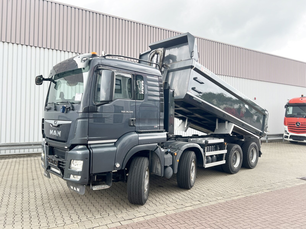 MAN TGS 35.510 8x4 BL TGS 35.510 8x4 BL, Intarder, Stahlmulde ca. 13m³, hydr. Heckklappenöffnung - قلابة شاحنة: صور 1 MAN TGS 35.510 8x4 BL TGS 35.510 8x4 BL, Intarder, Stahlmulde ca. 13m³, hydr. Heckklappenöffnung - قلابة شاحنة: صور 1