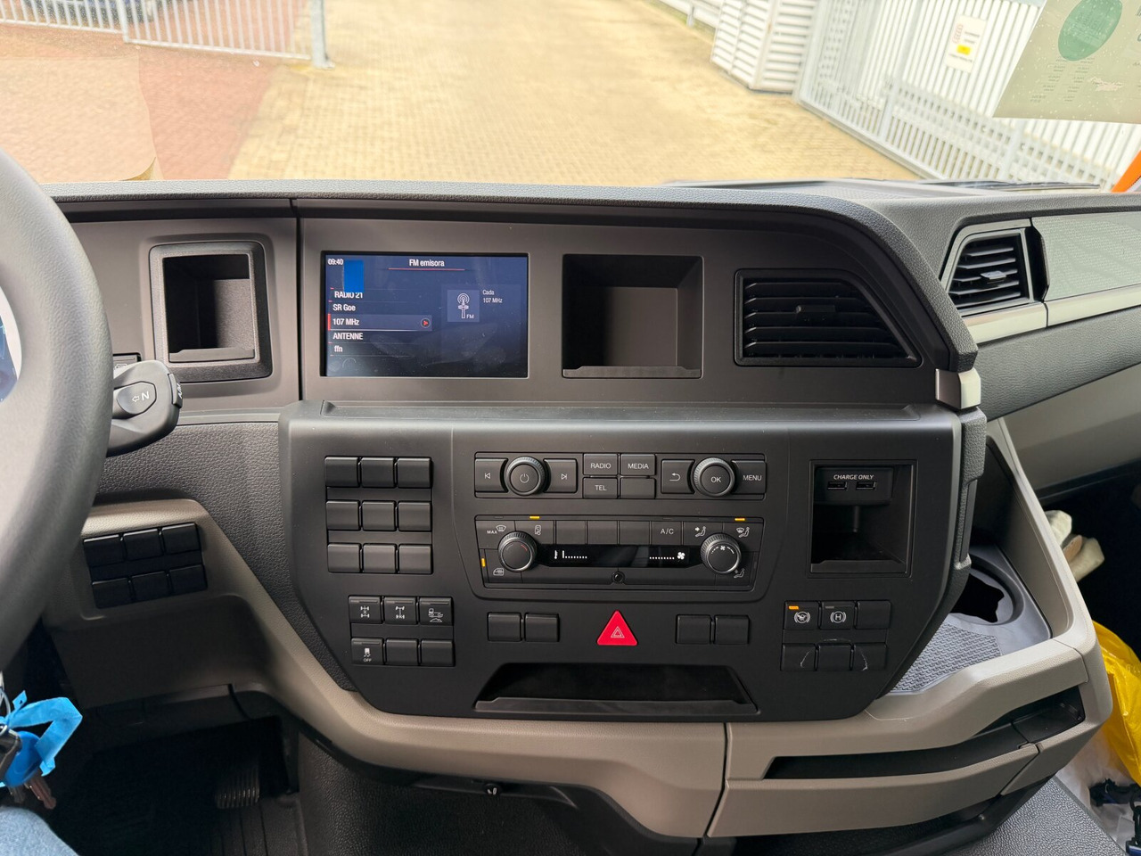 MAN TGS 41.440 8x4 BB CH TGS 41.440 8x4 BB CH, Retarder, MEHRFACH VORHANDEN! - الشاسيه شاحنة: صور 5 MAN TGS 41.440 8x4 BB CH TGS 41.440 8x4 BB CH, Retarder, MEHRFACH VORHANDEN! - الشاسيه شاحنة: صور 5