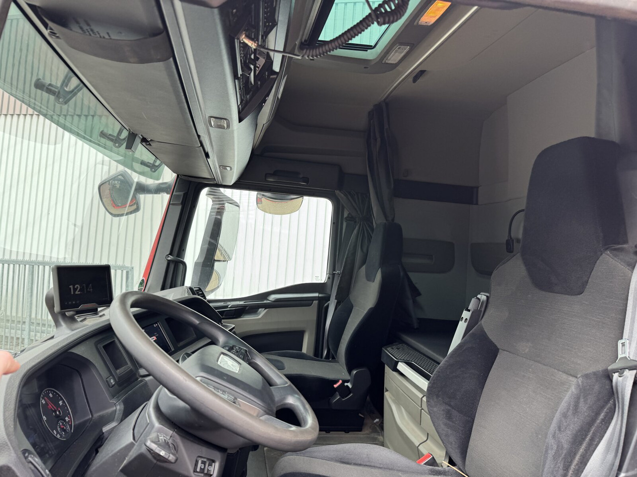 MAN TGX 26.470 6X2-4 BL TGX 26.470 6X2-4 BL, Lenk-/Liftachse, XLX-Fahrerhaus, VDL Abrollanlage 7m - شاحنة ذات الخطاف: صور 3 MAN TGX 26.470 6X2-4 BL TGX 26.470 6X2-4 BL, Lenk-/Liftachse, XLX-Fahrerhaus, VDL Abrollanlage 7m - شاحنة ذات الخطاف: صور 3