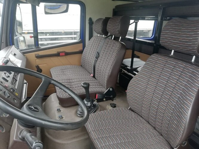 Mercedes-Benz 917 AF 4x4 Doka 917 AF 4x4 Doka - بصندوق مغلق شاحنة: صور 2 Mercedes-Benz 917 AF 4x4 Doka 917 AF 4x4 Doka - بصندوق مغلق شاحنة: صور 2