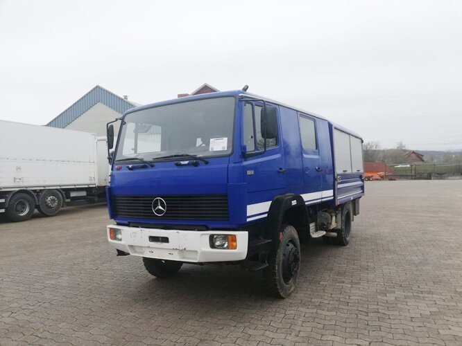 Mercedes-Benz 917 AF 4x4 Doka 917 AF 4x4 Doka - بصندوق مغلق شاحنة: صور 1 Mercedes-Benz 917 AF 4x4 Doka 917 AF 4x4 Doka - بصندوق مغلق شاحنة: صور 1