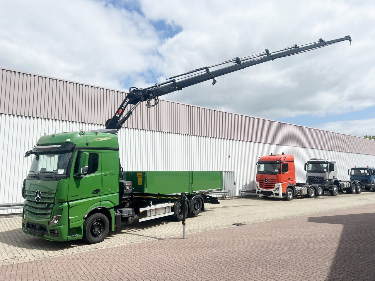Mercedes-Benz Actros 2548 L 6x2 Actros 2548 L 6x2 mit Kran Hiab X-HiDuo 228 - شاحنة كرين: صور 1 Mercedes-Benz Actros 2548 L 6x2 Actros 2548 L 6x2 mit Kran Hiab X-HiDuo 228 - شاحنة كرين: صور 1