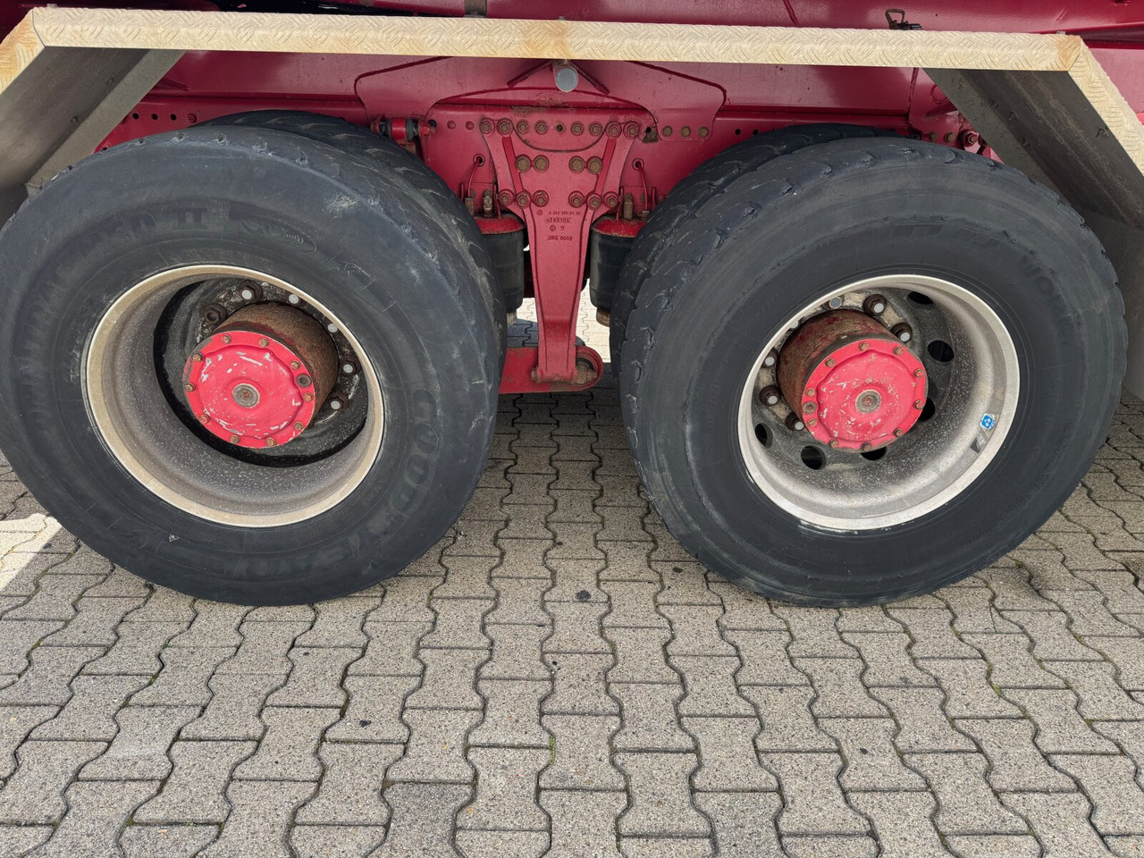 Mercedes-Benz Actros 2648 LK 6x4 Actros 2648 LK 6x4, Retarder, Bi-Xenon - الشاسيه شاحنة: صور 5 Mercedes-Benz Actros 2648 LK 6x4 Actros 2648 LK 6x4, Retarder, Bi-Xenon - الشاسيه شاحنة: صور 5