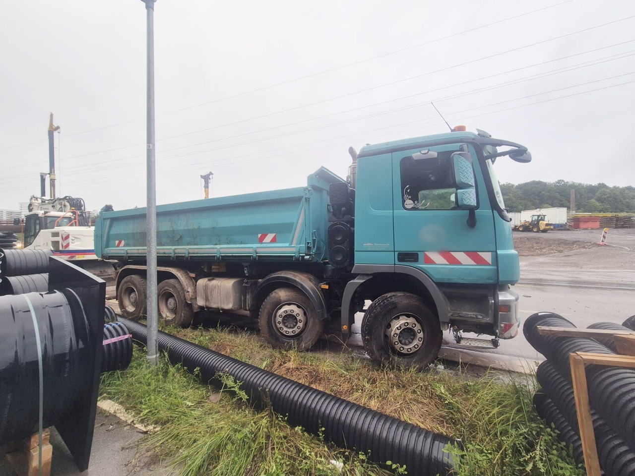 Mercedes-Benz Actros 3241 K 8x4/4 Actros 3241 K 8x4/4, Bordmatik - قلابات: صور 3 Mercedes-Benz Actros 3241 K 8x4/4 Actros 3241 K 8x4/4, Bordmatik - قلابات: صور 3