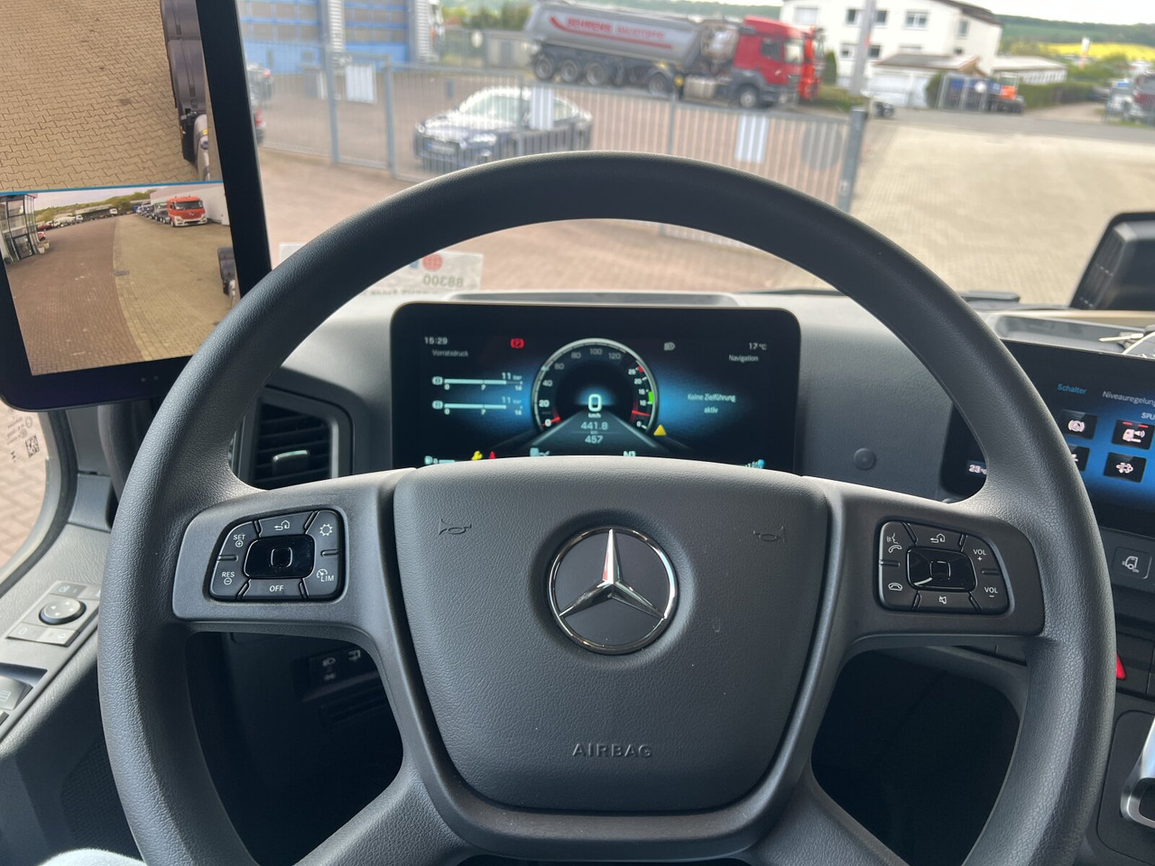 Mercedes-Benz Actros 3363 LS 6x4 Actros 3363 LS 6x4, Retarder, SoloStar, MultimediaCockpit, Navi, LED - شاحنة جرار: صور 3 Mercedes-Benz Actros 3363 LS 6x4 Actros 3363 LS 6x4, Retarder, SoloStar, MultimediaCockpit, Navi, LED - شاحنة جرار: صور 3