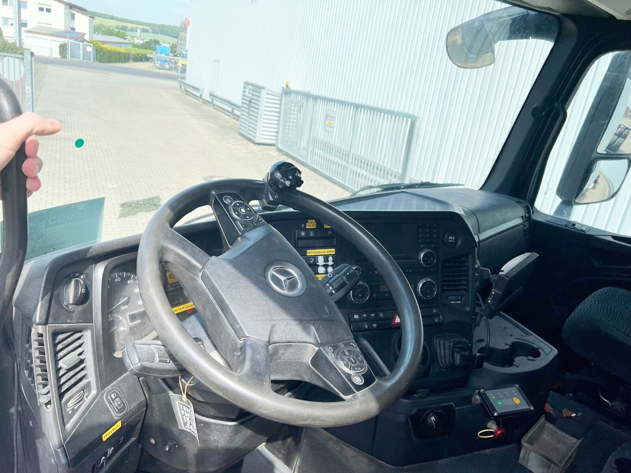 Mercedes-Benz Arocs 2642/45 K 6x4 Arocs 2642/45 K 6x4, Retarder, Motorabtrieb - الشاسيه شاحنة: صور 2 Mercedes-Benz Arocs 2642/45 K 6x4 Arocs 2642/45 K 6x4, Retarder, Motorabtrieb - الشاسيه شاحنة: صور 2