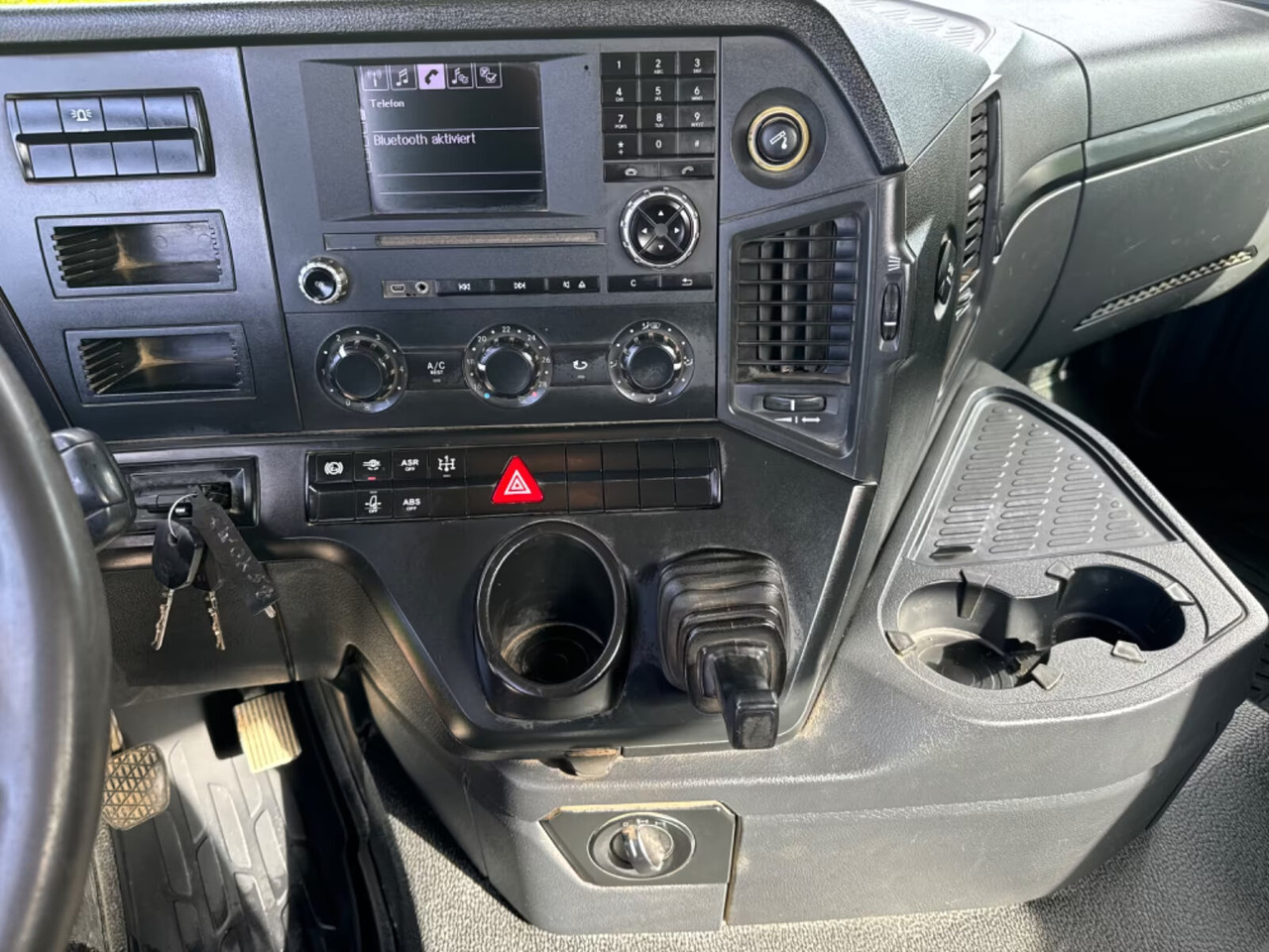 Mercedes-Benz Arocs 2645 K 6x4 Arocs 2645 K 6x4, Retarder, Bordmatik - قلابات: صور 3 Mercedes-Benz Arocs 2645 K 6x4 Arocs 2645 K 6x4, Retarder, Bordmatik - قلابات: صور 3