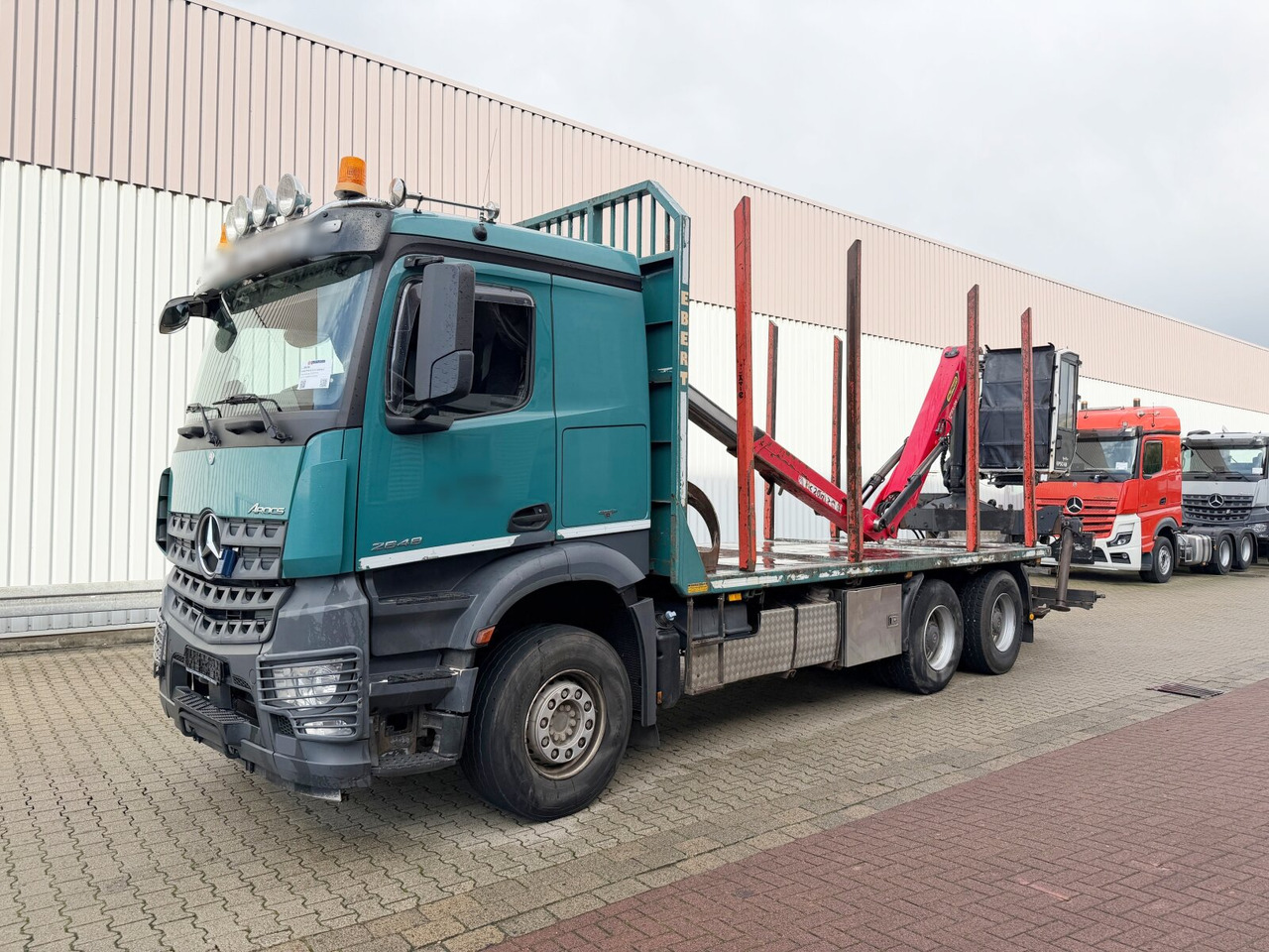 Mercedes-Benz Arocs 2648 6x4 Arocs 2648 6x4 mit Heckkran Epsilon M12Z83, Krankabine - شاحنة قطع الأشجار, شاحنة كرين: صور 1 Mercedes-Benz Arocs 2648 6x4 Arocs 2648 6x4 mit Heckkran Epsilon M12Z83, Krankabine - شاحنة قطع الأشجار, شاحنة كرين: صور 1