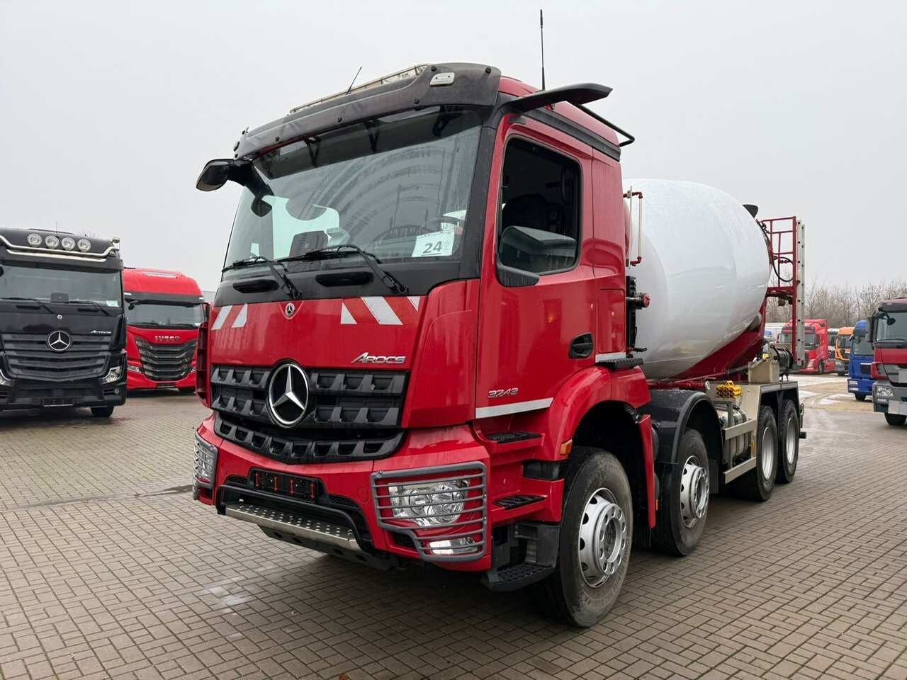 Mercedes-Benz Arocs 3243 B 8x4/4 Arocs 3243 B 8x4/4, MirrorCam, MultimediaCockpit, Navi, Betonmischer Intermix ca. 9m³ - شاحنة خلاطة خرسانة: صور 1 Mercedes-Benz Arocs 3243 B 8x4/4 Arocs 3243 B 8x4/4, MirrorCam, MultimediaCockpit, Navi, Betonmischer Intermix ca. 9m³ - شاحنة خلاطة خرسانة: صور 1