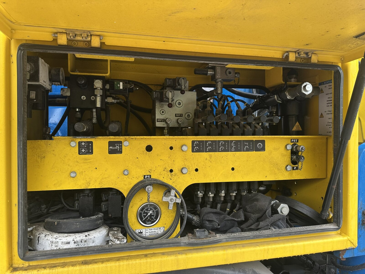 Mercedes-Benz Arocs 3246 B 8x4 Stetter Mischer 7m³, Pumpe 25m Arocs 3246 B 8x4 Stetter Mischer 7m³, Pumpe 25m - مضخة خرسانة: صور 5 Mercedes-Benz Arocs 3246 B 8x4 Stetter Mischer 7m³, Pumpe 25m Arocs 3246 B 8x4 Stetter Mischer 7m³, Pumpe 25m - مضخة خرسانة: صور 5