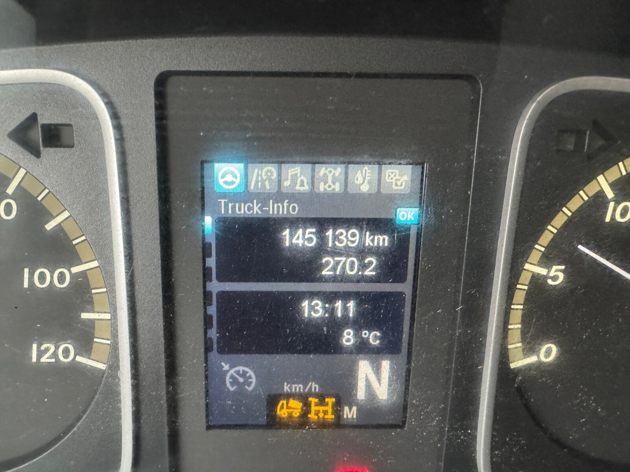 Mercedes-Benz Atego 1221 K 4x2 Atego 1221 K 4x2, 2x AHK - قلابات: صور 3 Mercedes-Benz Atego 1221 K 4x2 Atego 1221 K 4x2, 2x AHK - قلابات: صور 3
