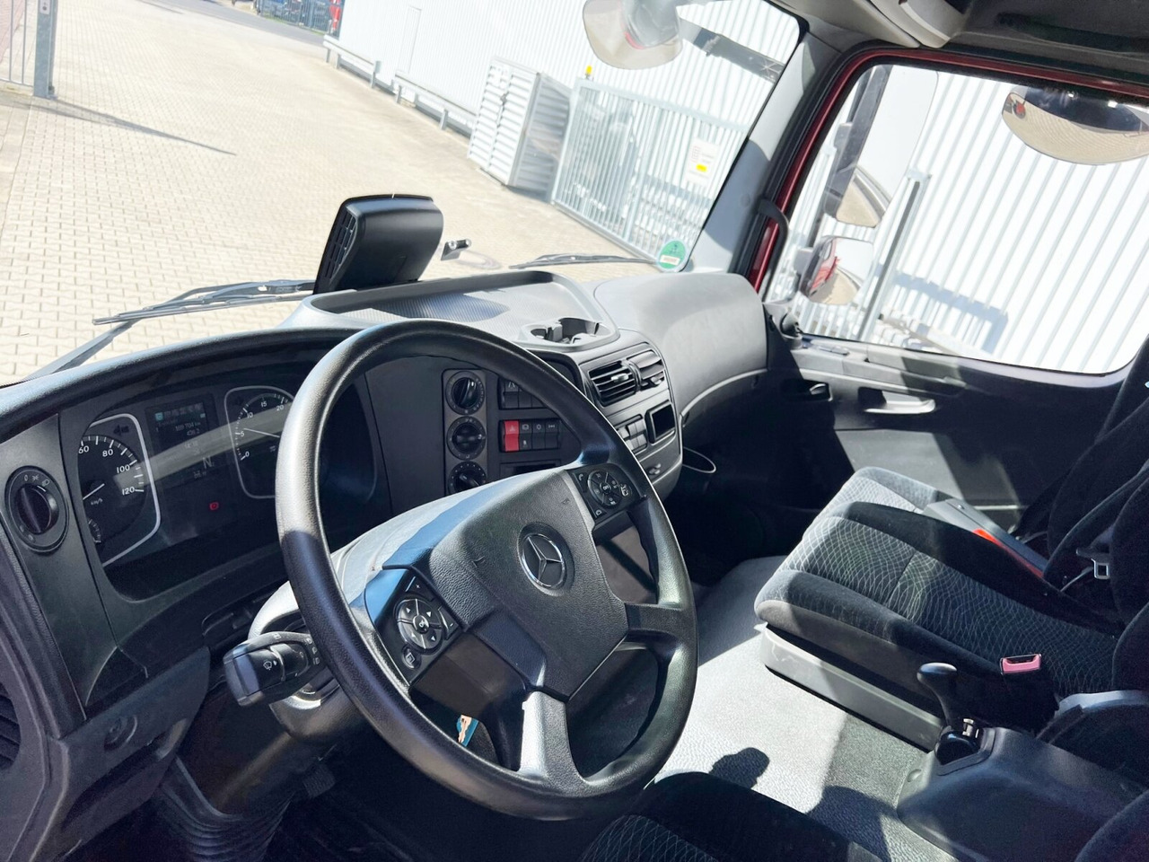 Mercedes-Benz Atego 1227 K 4x2 Atego 1227 K 4x2, Meiller Kipper - قلابات: صور 3 Mercedes-Benz Atego 1227 K 4x2 Atego 1227 K 4x2, Meiller Kipper - قلابات: صور 3