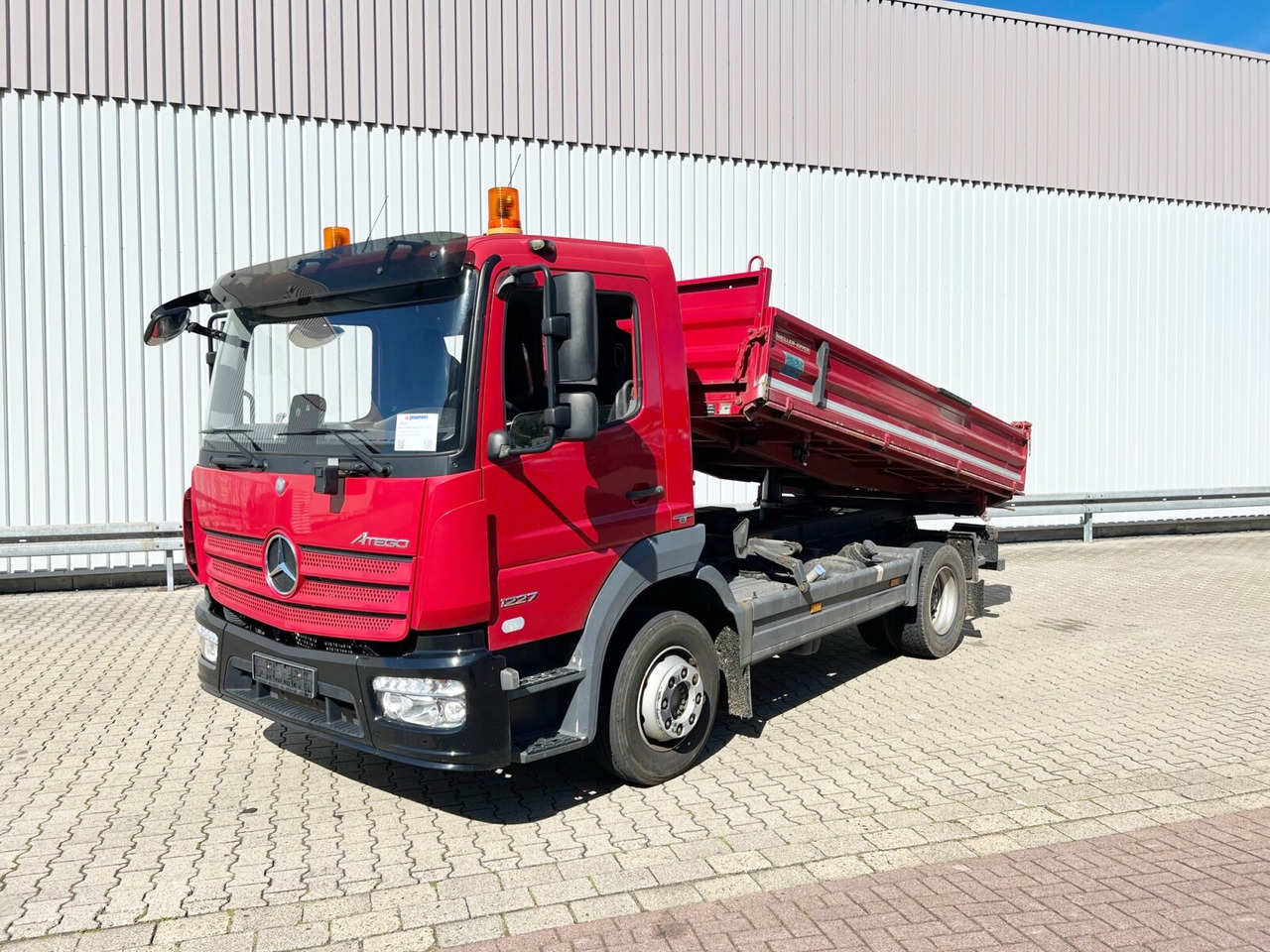Mercedes-Benz Atego 1227 K 4x2 Atego 1227 K 4x2, Meiller Kipper - قلابات: صور 1 Mercedes-Benz Atego 1227 K 4x2 Atego 1227 K 4x2, Meiller Kipper - قلابات: صور 1