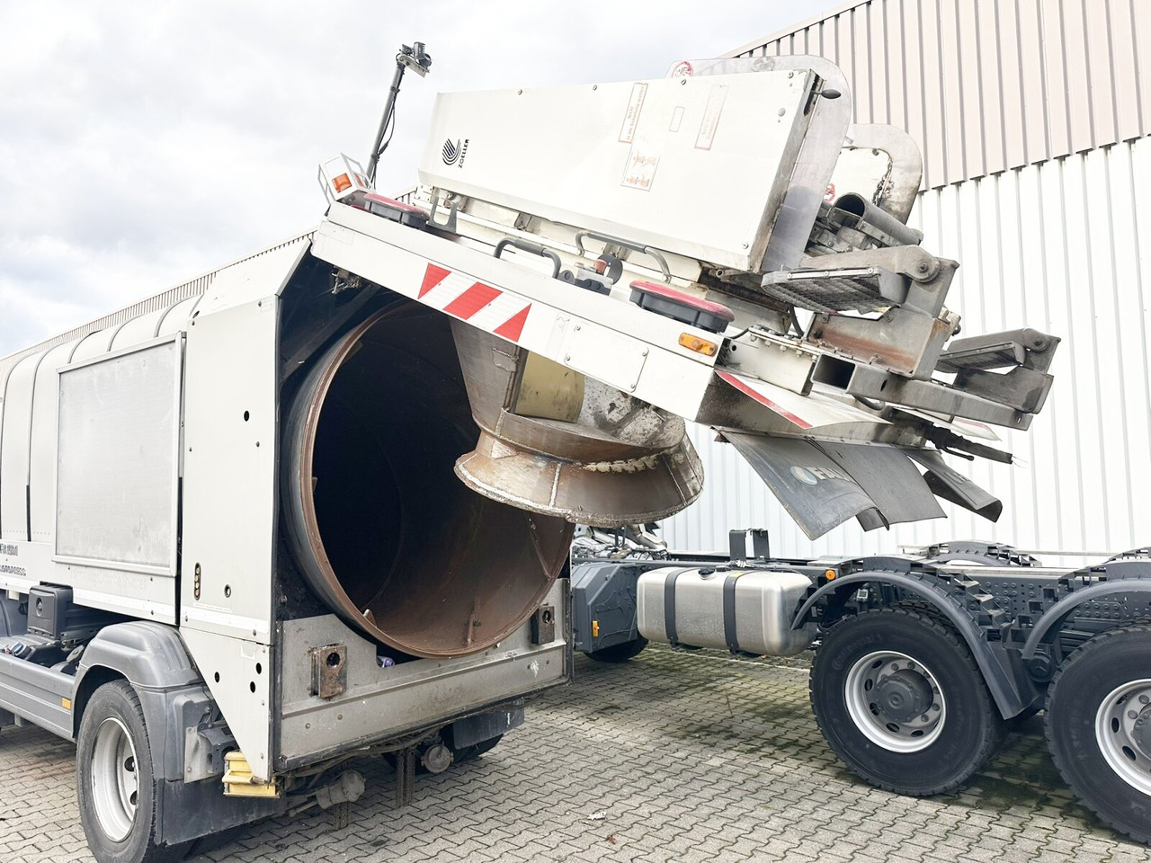 Mercedes-Benz Atego 1624 L 4x2 Atego 1624 L 4x2, Retarder, Faun Rotopress, Zöller-Schüttung - شاحنة القمامة: صور 2 Mercedes-Benz Atego 1624 L 4x2 Atego 1624 L 4x2, Retarder, Faun Rotopress, Zöller-Schüttung - شاحنة القمامة: صور 2
