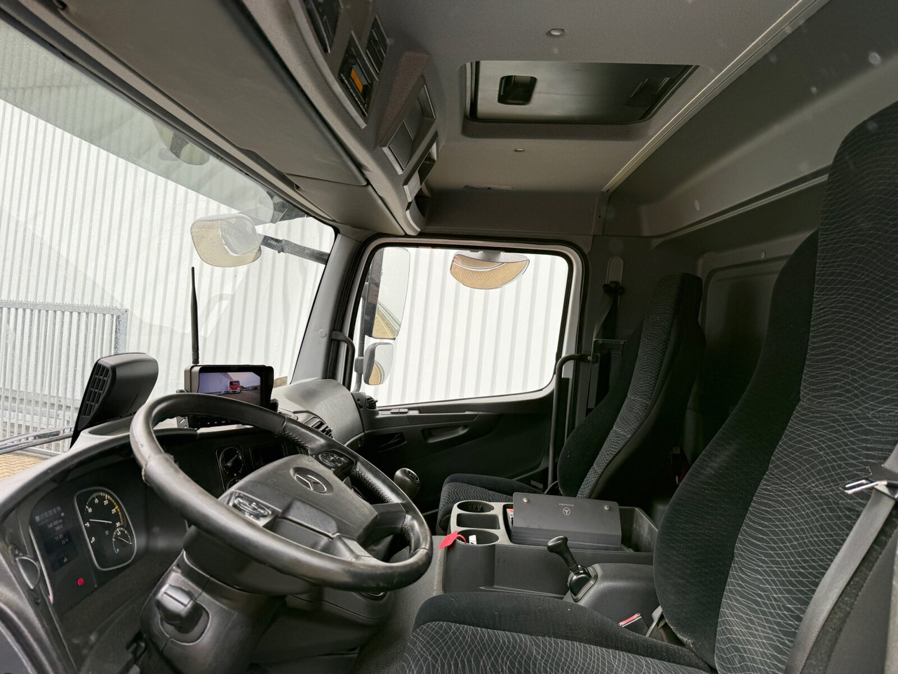 Mercedes-Benz Atego 1627 L 4x2 Atego 1627 L 4x2, 6-Zylinder, Motorabtrieb - الشاسيه شاحنة: صور 2 Mercedes-Benz Atego 1627 L 4x2 Atego 1627 L 4x2, 6-Zylinder, Motorabtrieb - الشاسيه شاحنة: صور 2