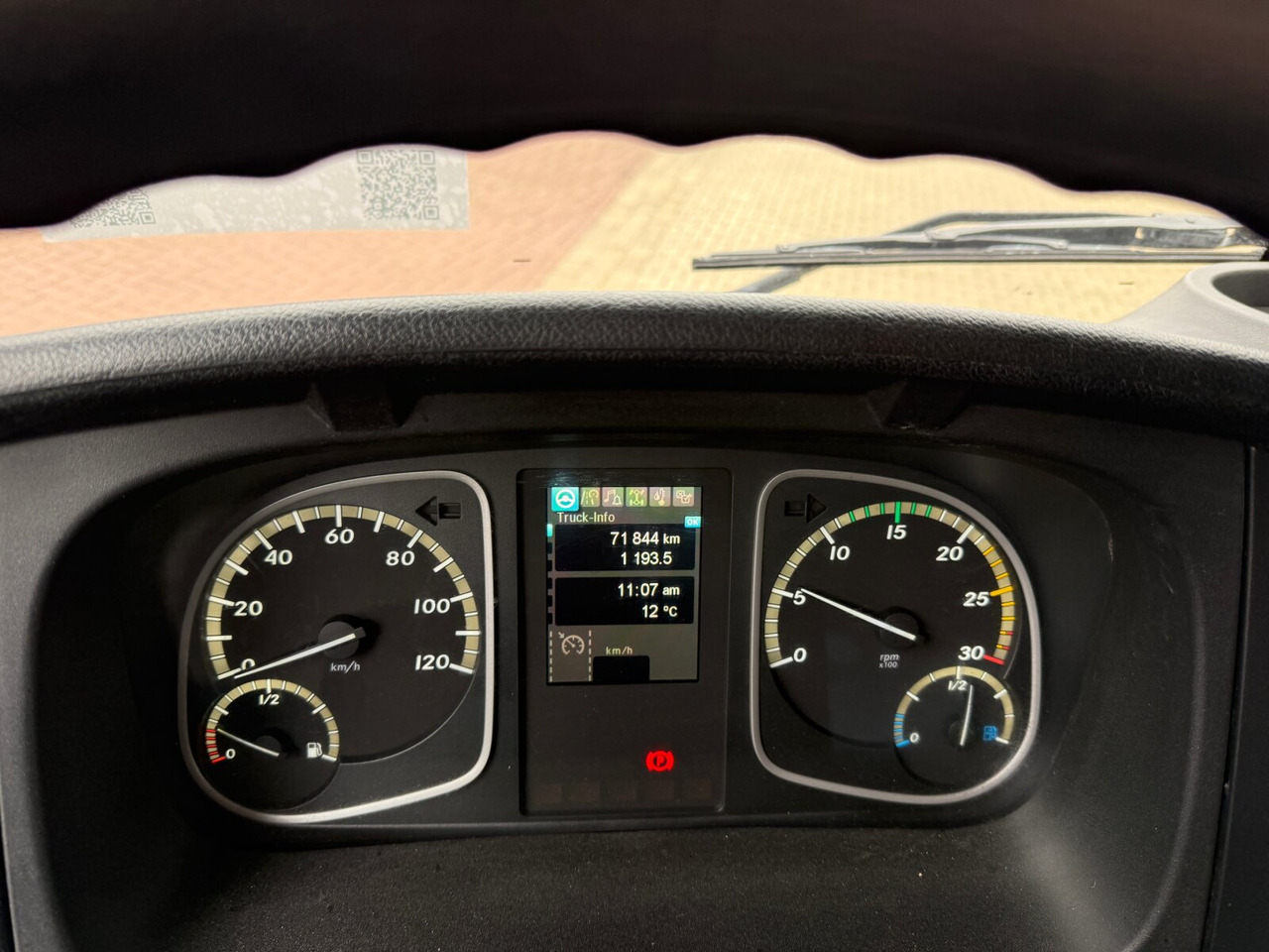 Mercedes-Benz Atego 1630 K 4x2 Atego 1630 K 4x2, Meiller 3-Seiten, 2 x AHK Öl - قلابات: صور 3 Mercedes-Benz Atego 1630 K 4x2 Atego 1630 K 4x2, Meiller 3-Seiten, 2 x AHK Öl - قلابات: صور 3