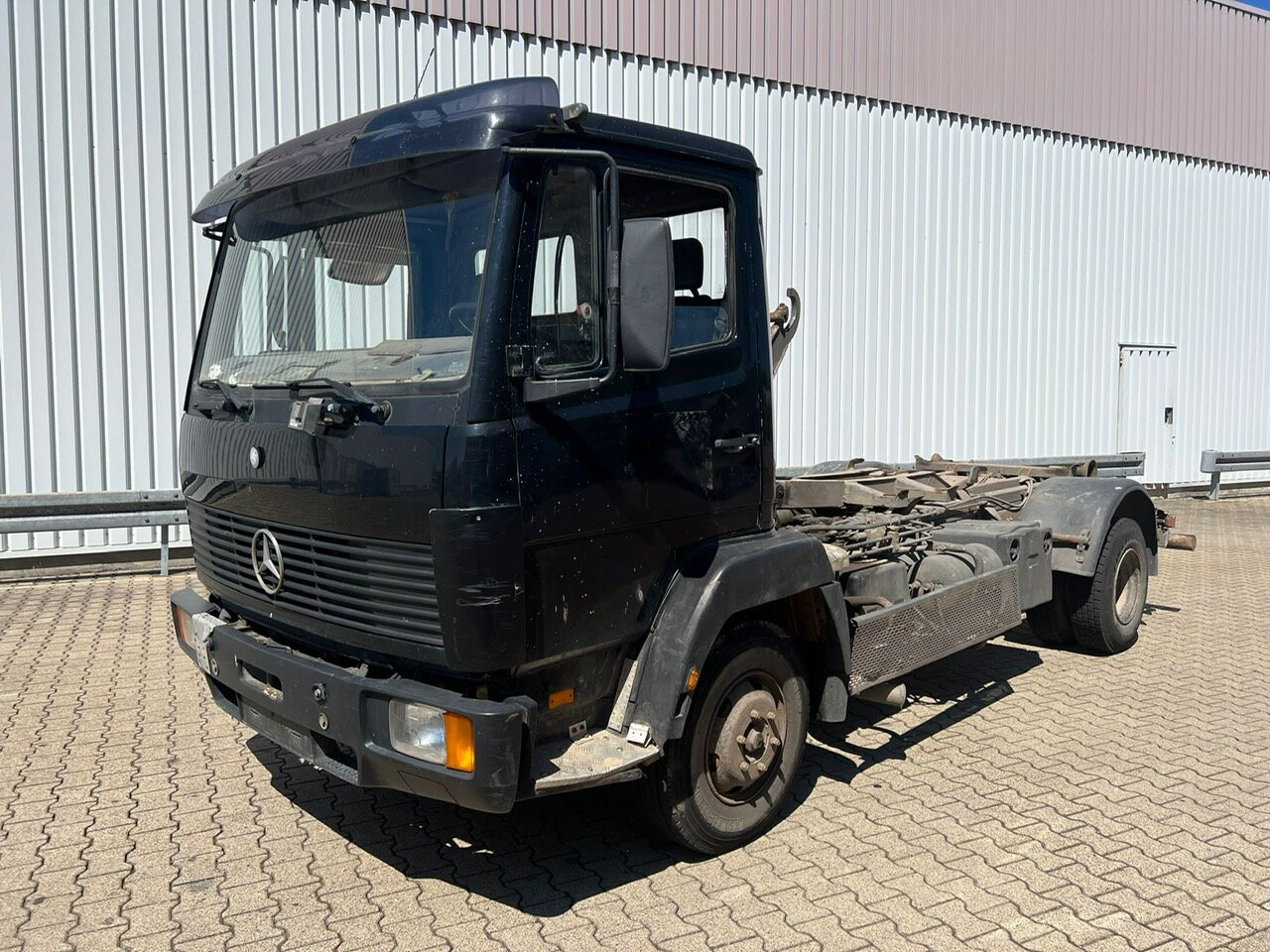 تأجير Mercedes-Benz LK 817 4x2 LK 817 4x2/37, City-Abroller, 6-Zylinder Motor Mercedes-Benz LK 817 4x2 LK 817 4x2/37, City-Abroller, 6-Zylinder Motor: صور 6