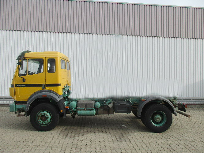 الشاسيه شاحنة Mercedes-Benz SK 1824 AK 4x4 SK 1824 AK 4x4 Chassis: صور 7