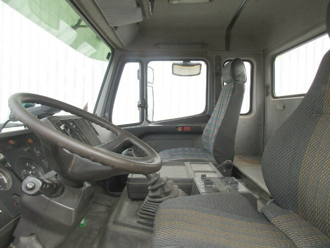 Mercedes-Benz SK 1824 AK 4x4 SK 1824 AK 4x4 - قلابات: صور 3 Mercedes-Benz SK 1824 AK 4x4 SK 1824 AK 4x4 - قلابات: صور 3