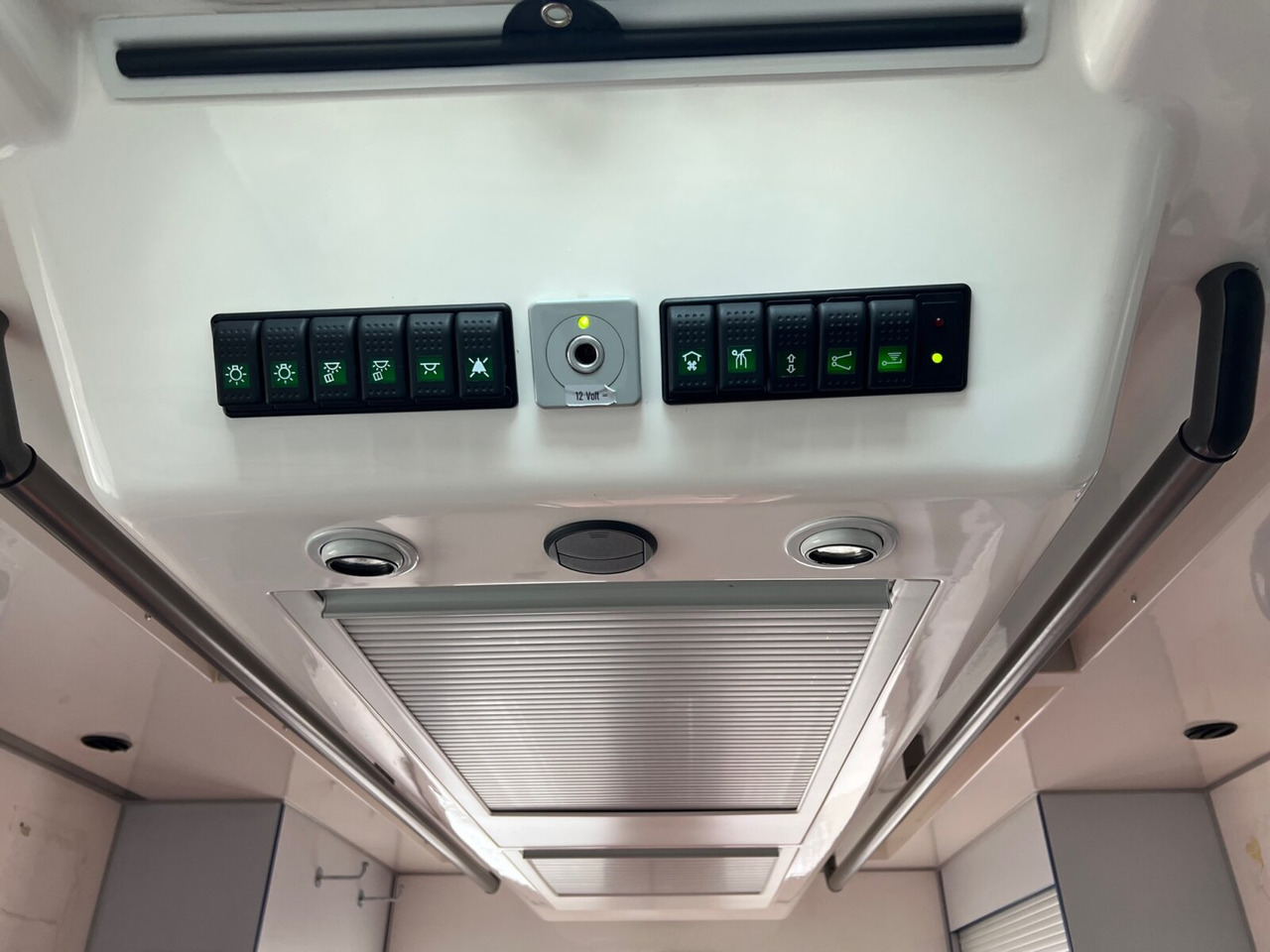 سيارة إسعاف Mercedes-Benz Sprinter 313 CDI 4x2 Sprinter 313 CDI 4x2, Rettungswagen: صور 6