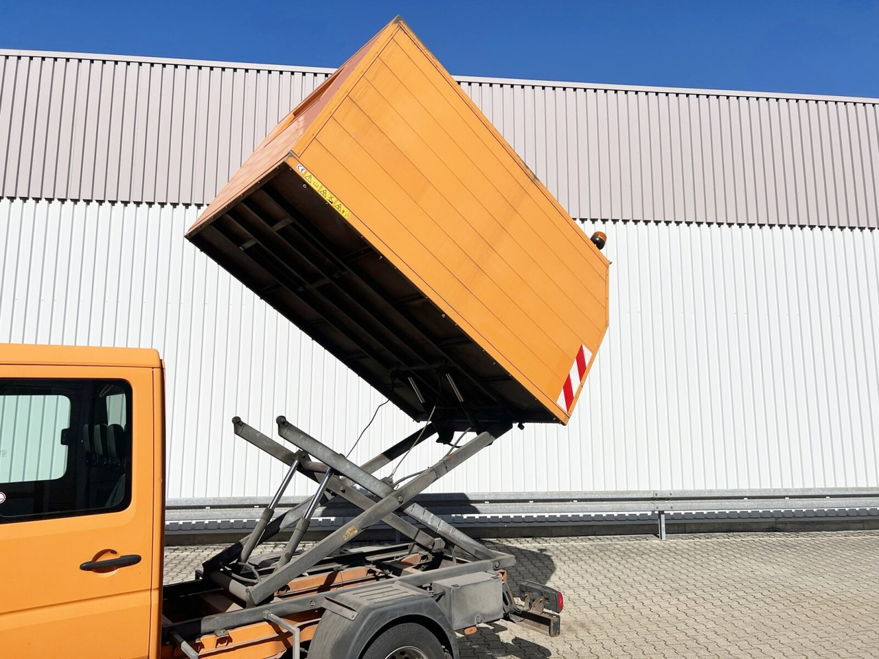 Mercedes-Benz Sprinter 515 CDI 4x2 Doka Sprinter 515 CDI 4x2 Doka, Alu-Kasten, Hochentleerung - قلاب صغير, الشاحنات الصغيرة كابينة مزدوجة: صور 4 Mercedes-Benz Sprinter 515 CDI 4x2 Doka Sprinter 515 CDI 4x2 Doka, Alu-Kasten, Hochentleerung - قلاب صغير, الشاحنات الصغيرة كابينة مزدوجة: صور 4