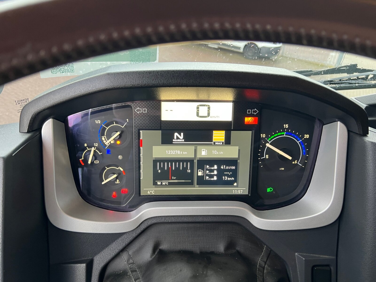 Renault C 520 6x4 C 520 6x4, Retarder, Nebenantrieb - الشاسيه شاحنة: صور 4 Renault C 520 6x4 C 520 6x4, Retarder, Nebenantrieb - الشاسيه شاحنة: صور 4