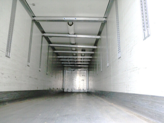 Schmitz Cargobull SKO 24 - مبردة نصف مقطورة: صور 5 Schmitz Cargobull SKO 24 - مبردة نصف مقطورة: صور 5