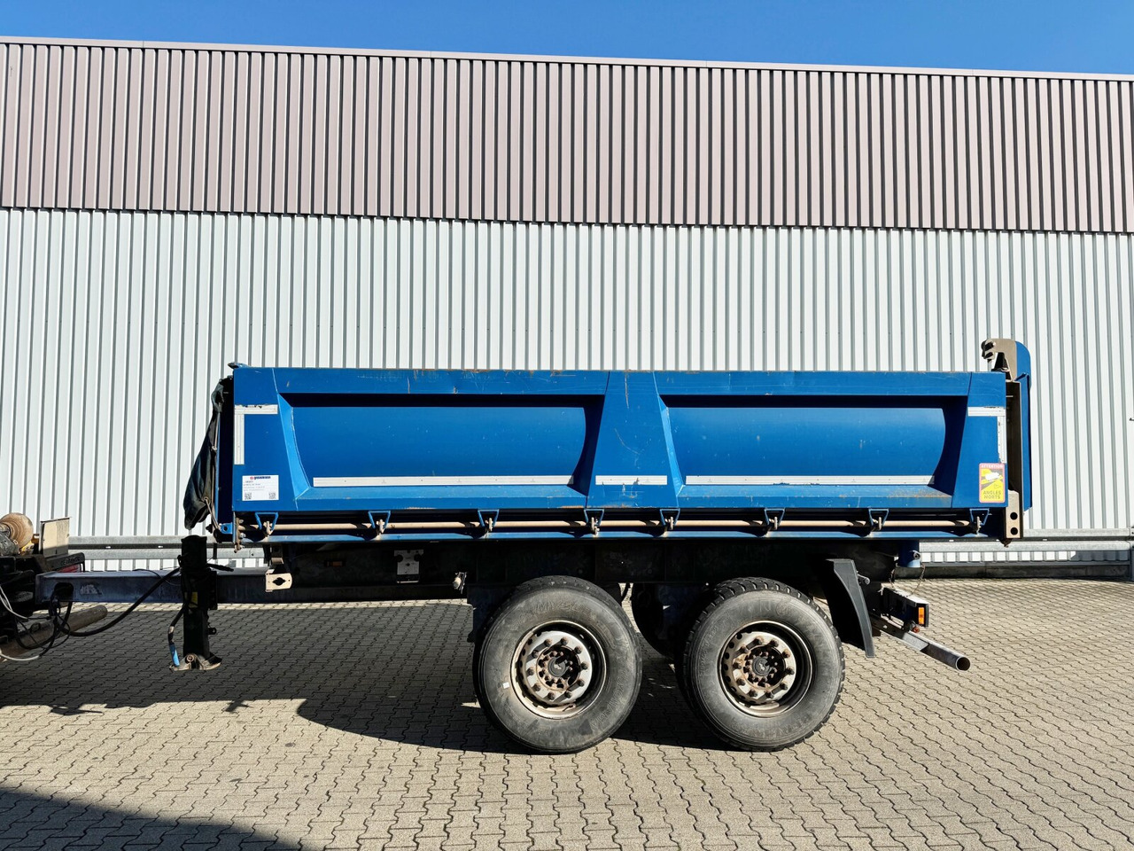 Schmitz Cargobull ZKI 18-4.9 ZKI 18-4.9, Stahlbordwände ca. 10m³, Rahmen Verzinkt - قلابة مقطورة: صور 4 Schmitz Cargobull ZKI 18-4.9 ZKI 18-4.9, Stahlbordwände ca. 10m³, Rahmen Verzinkt - قلابة مقطورة: صور 4